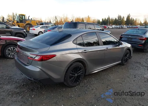 2025 Toyota Camry Se z USA, uszkodzony, nr VIN 4T1DBADK2SU510483